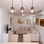 Sweet In Center * سبليت
